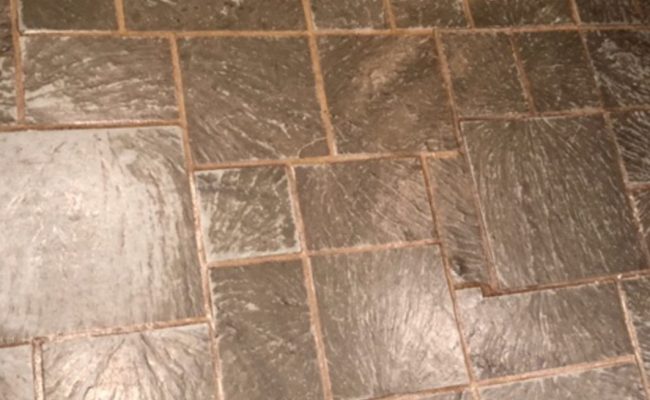 Slate Dirty Grout Lines